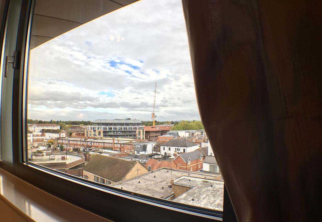 Luxurious Providence Apartment Maidenhead Exteriör bild